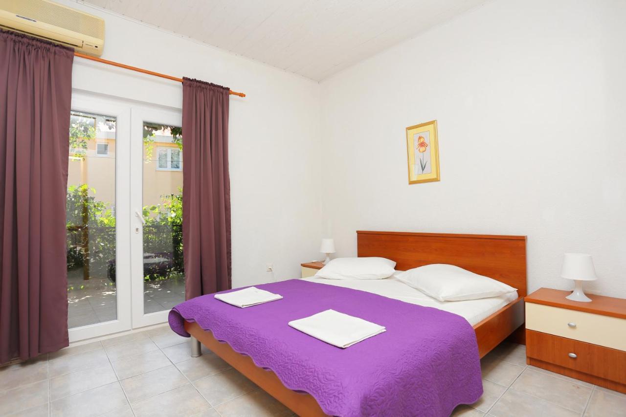 Apartments By The Sea Zivogosce - Blato, Makarska - 1057 Exterior photo