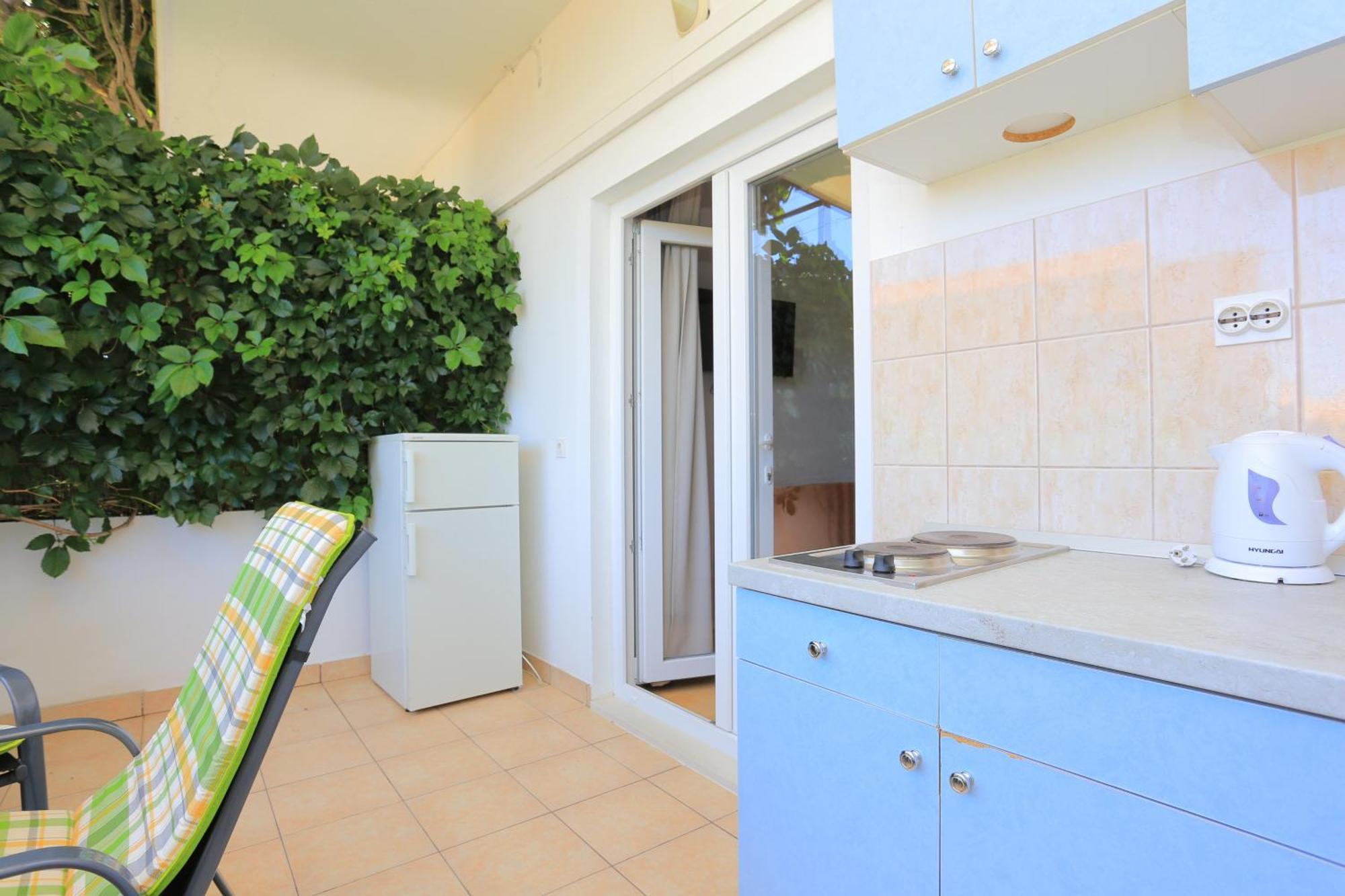 Apartments By The Sea Zivogosce - Blato, Makarska - 1057 Room photo