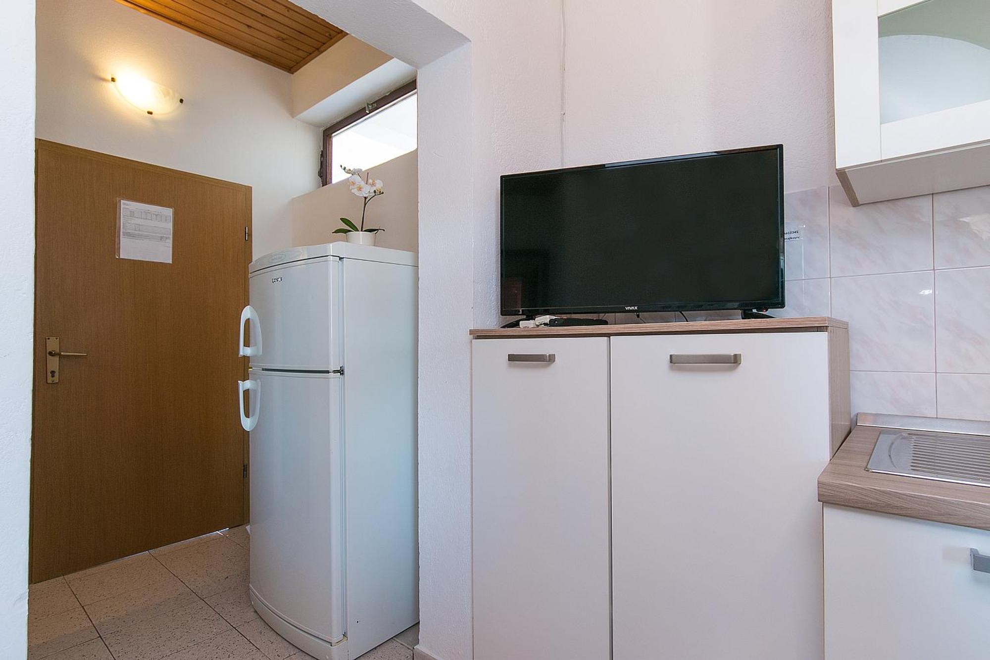 Apartments By The Sea Zivogosce - Blato, Makarska - 1057 Room photo